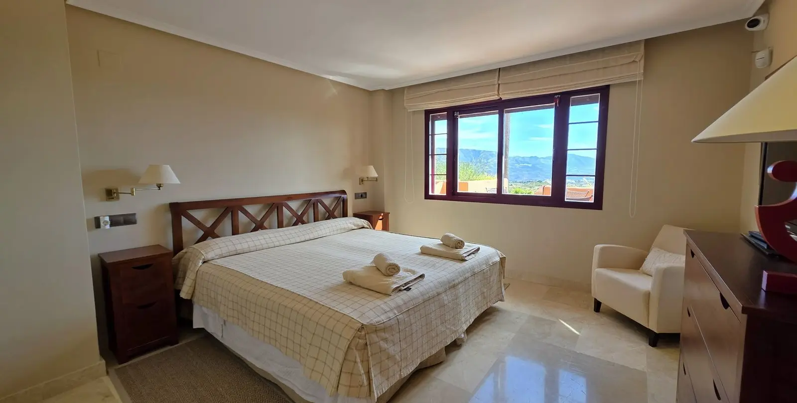 Sale of ground floor apartment in La Mairena 5