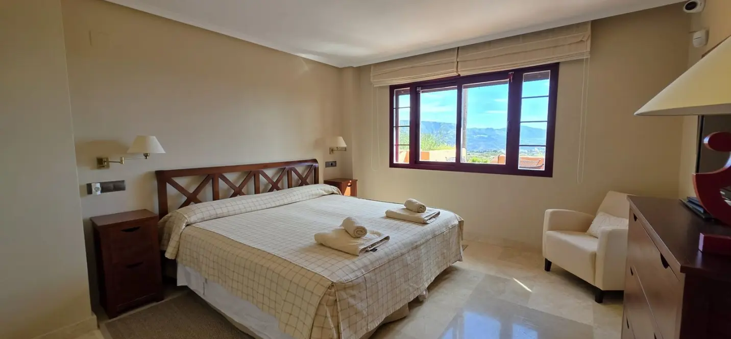 Sale of ground floor apartment in La Mairena 4