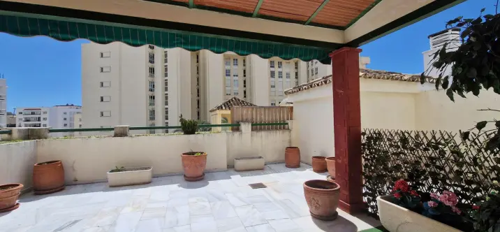 Venta de ático en Marbella 2