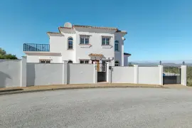 Image 3 thumb