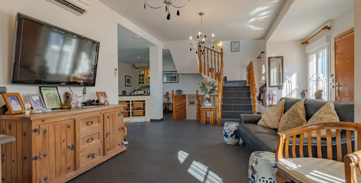 Venta de villa independiente en Alhaurín el Grande 5