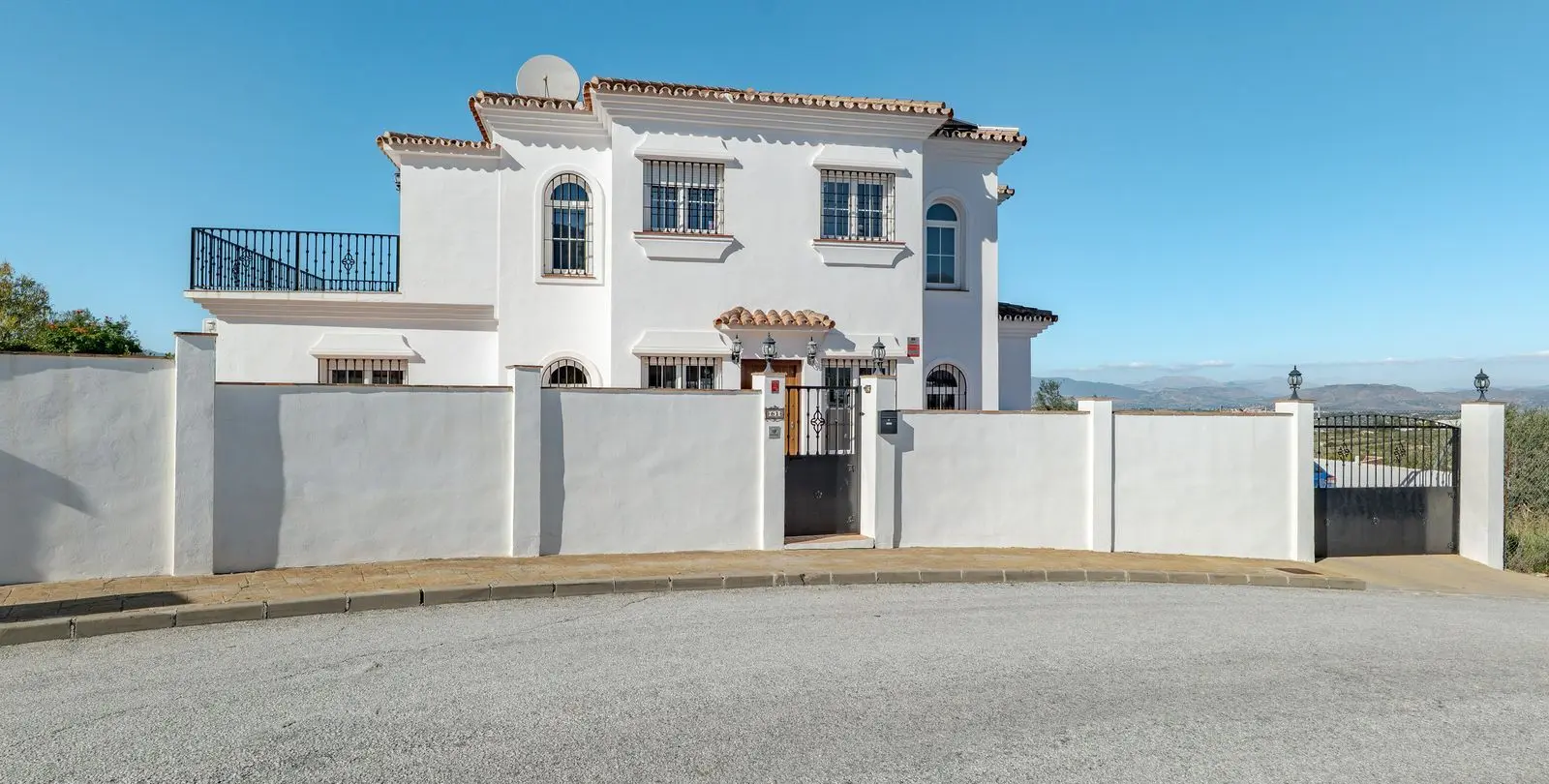 Sale of detached villa in Alhaurín el Grande 4