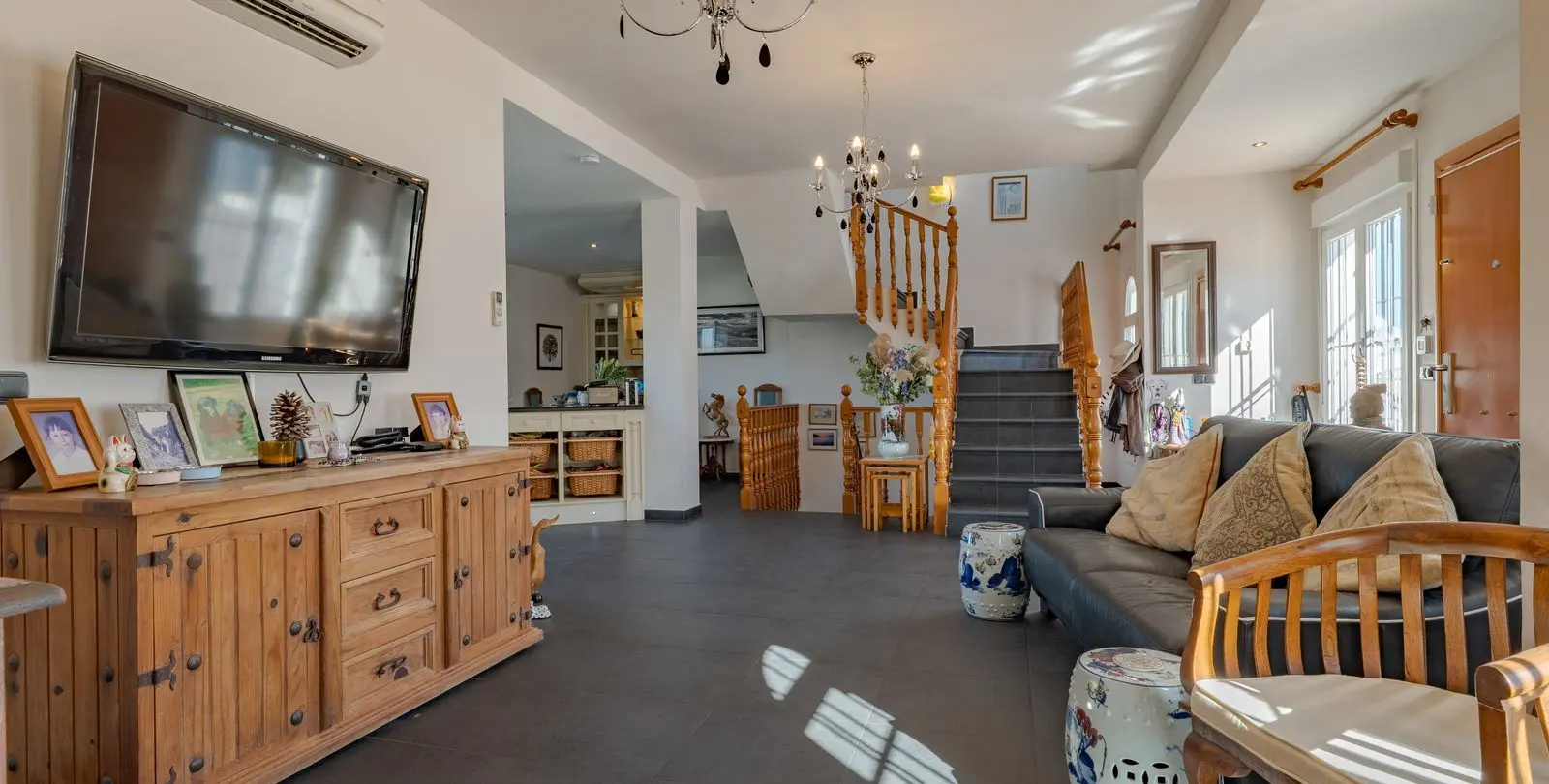 Sale of detached villa in Alhaurín el Grande 6