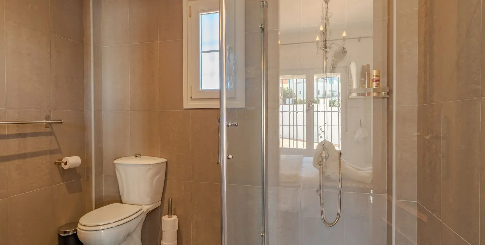Sale of detached villa in Alhaurín el Grande 13