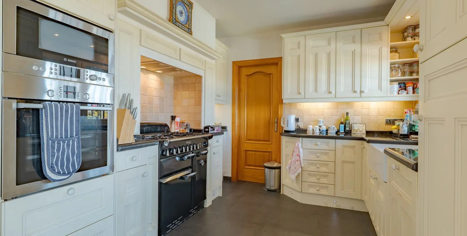Sale of detached villa in Alhaurín el Grande 20