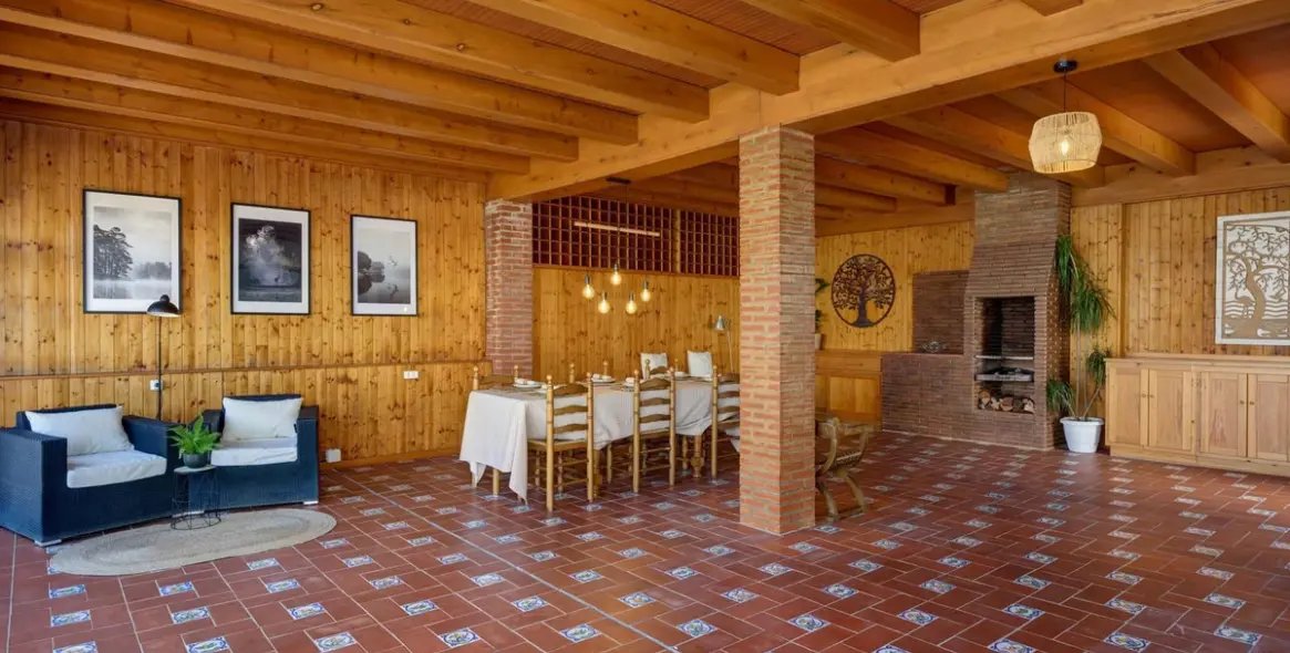 Venta de villa independiente en Los Pacos 5