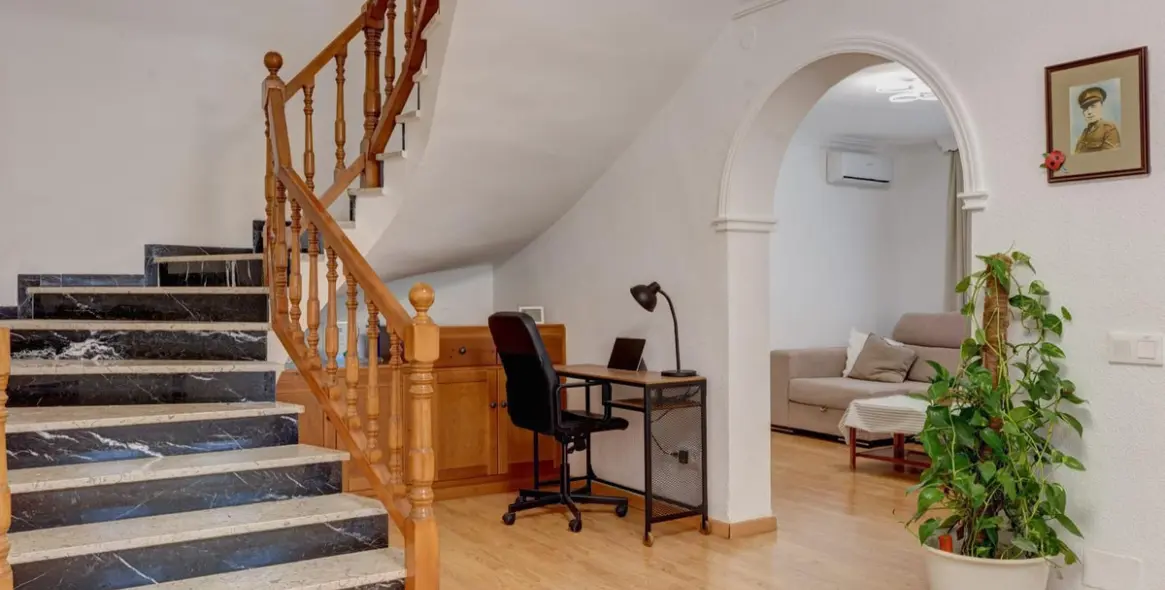 Venta de villa independiente en Los Pacos 13