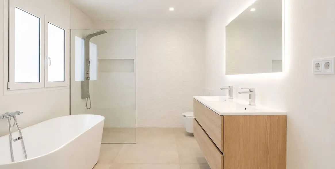 Sale of detached villa in Torrequebrada 22