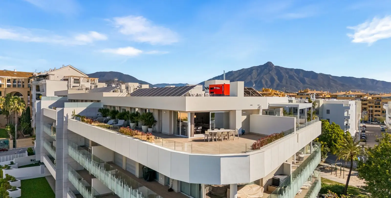 Продажа пентхауса в San Pedro de Alcántara 1
