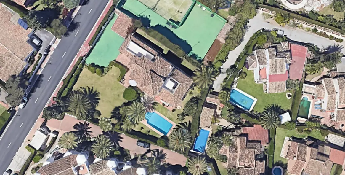 Venta de villa independiente en Elviria 5