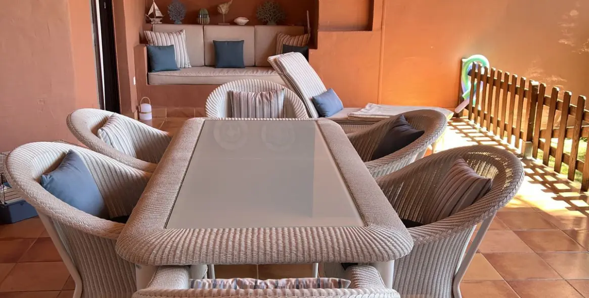 Short-term rent of ground floor apartment in Estepona 11