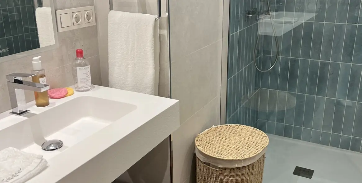Short-term rent of ground floor apartment in Estepona 19