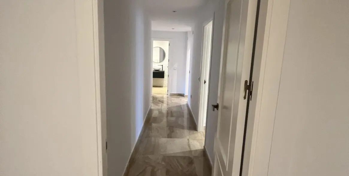 Short-term rent of ground floor apartment in Estepona 34