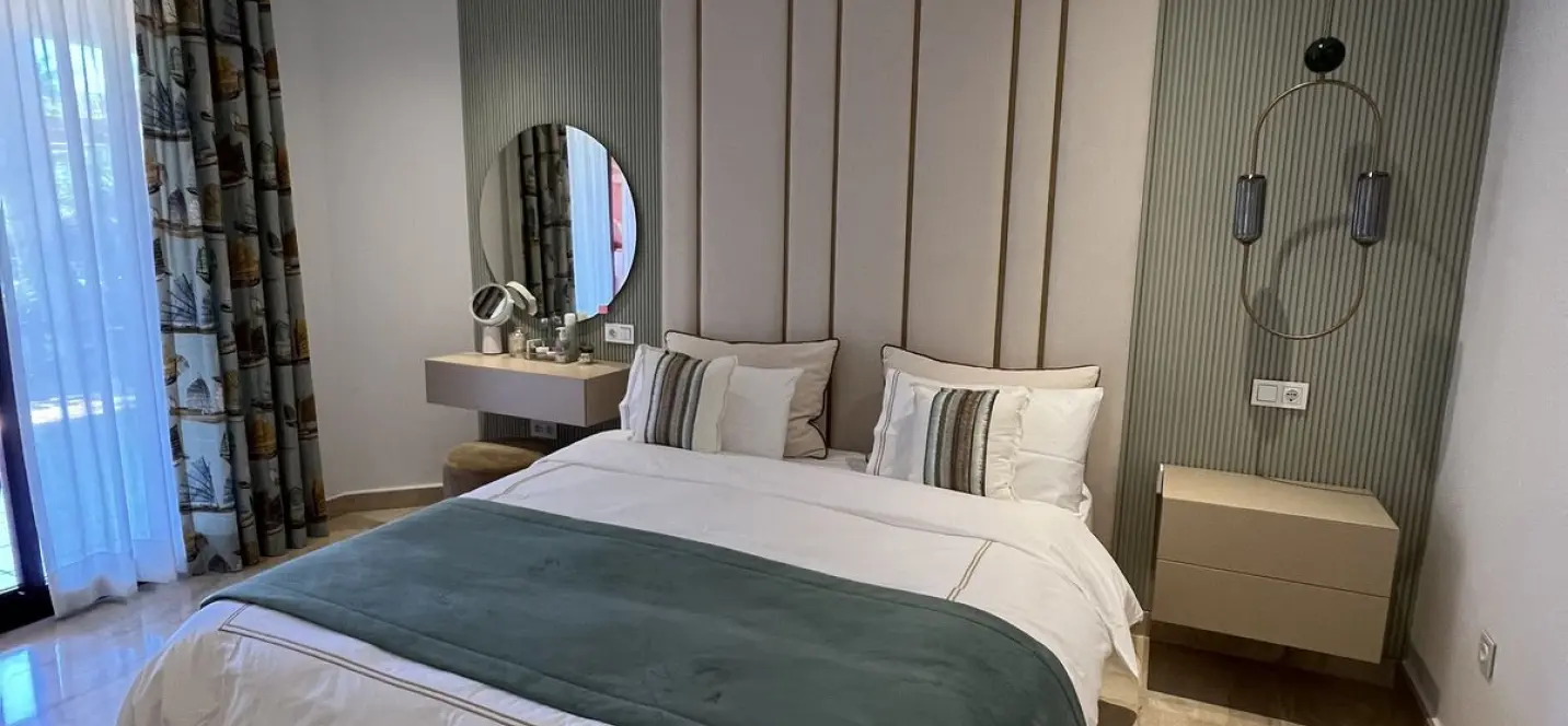 Short-term rent of ground floor apartment in Estepona 4