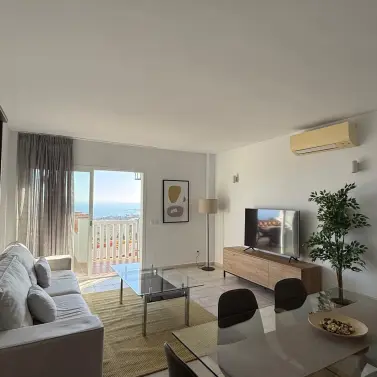 Долгосрочная аренда двухуровневых апартаментов в Benalmadena