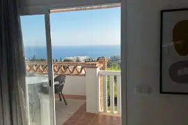 Image 4 thumb