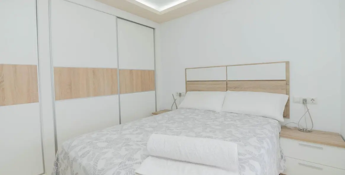 Sale of middle floor apartment in Benalmadena Costa 7