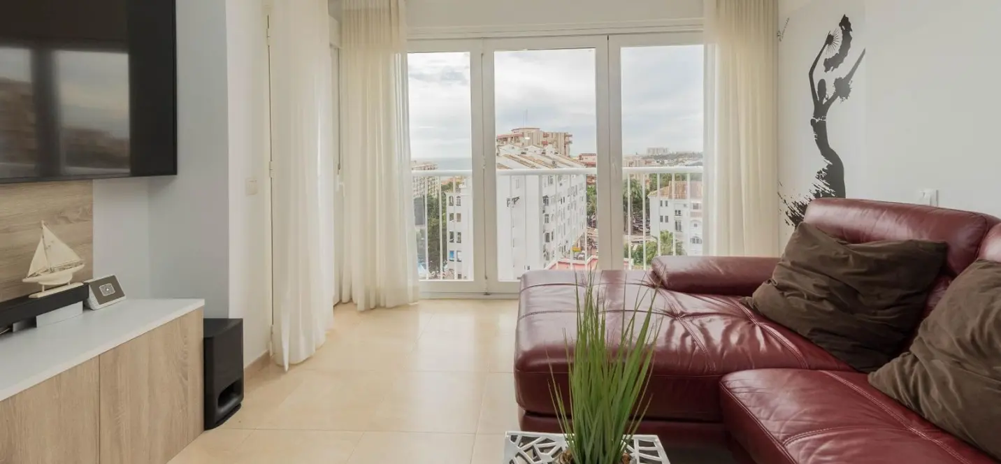 Продажа апартаментов на среднем этаже в Benalmadena Costa 0