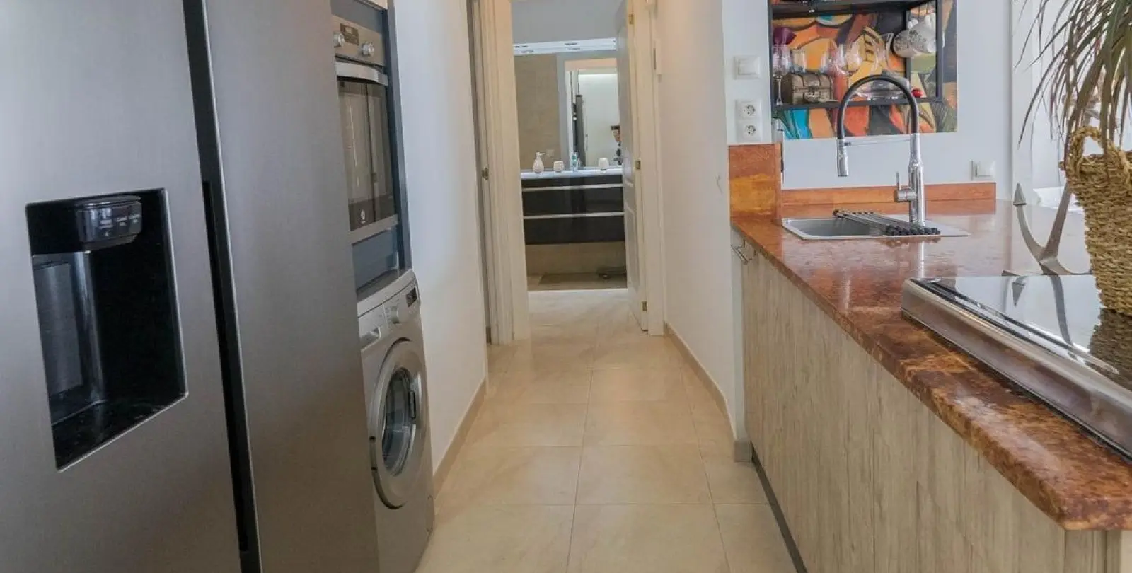 Продажа апартаментов на среднем этаже в Benalmadena Costa 16