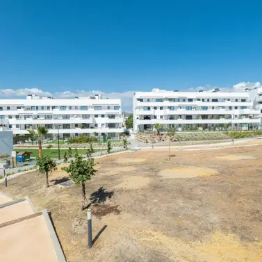 Продажа апартаментов на первом этаже в Estepona