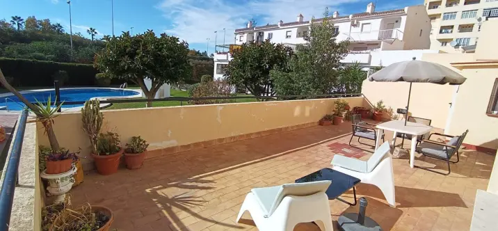 Продажа апартаментов на первом этаже в Fuengirola 0