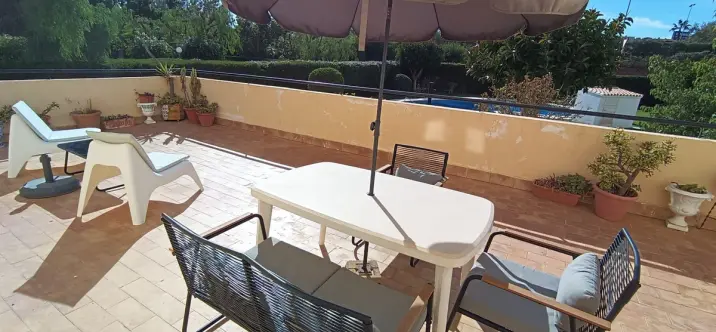 Продажа апартаментов на первом этаже в Fuengirola 1