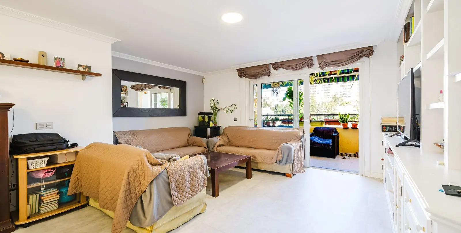 Venta de apartamento en planta media en Benalmadena 9