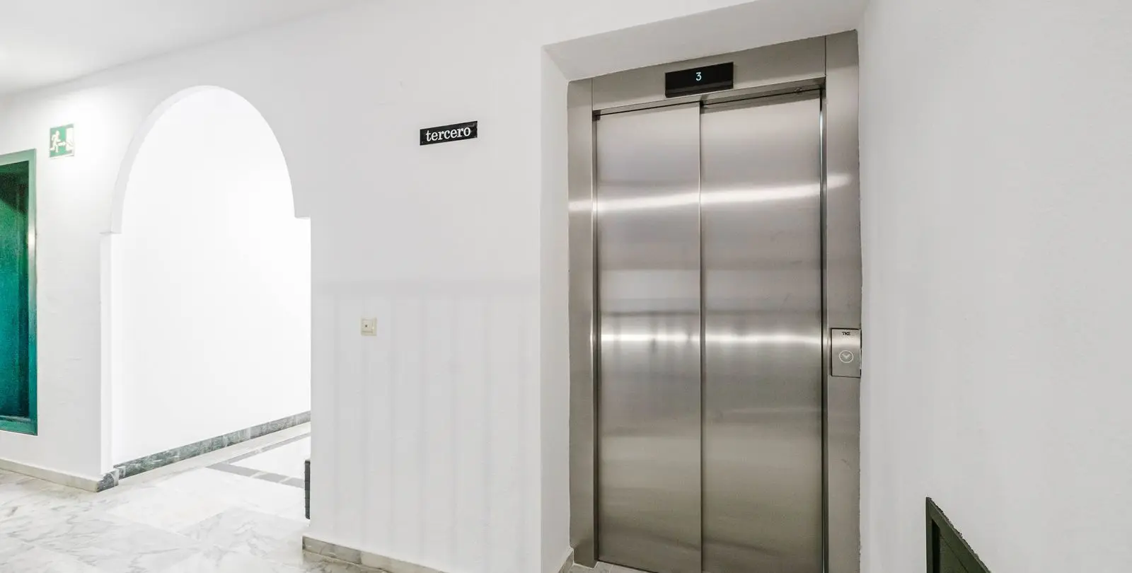 Venta de apartamento en planta media en Benalmadena 24