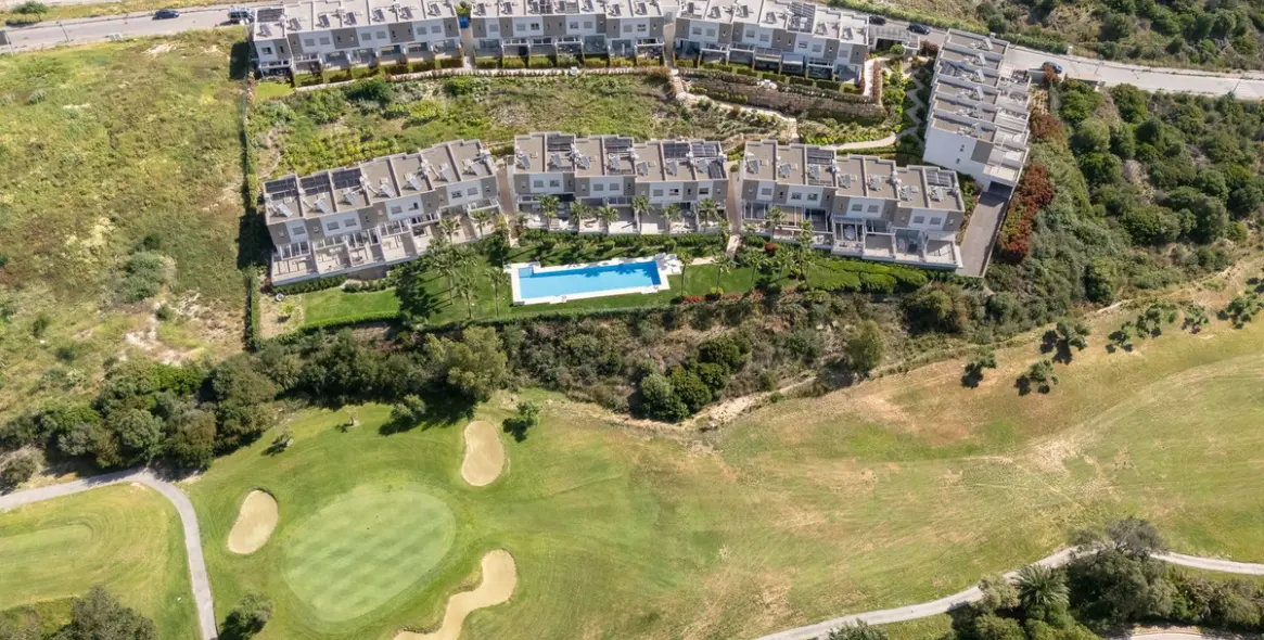 Venta de adosado en Estepona 28