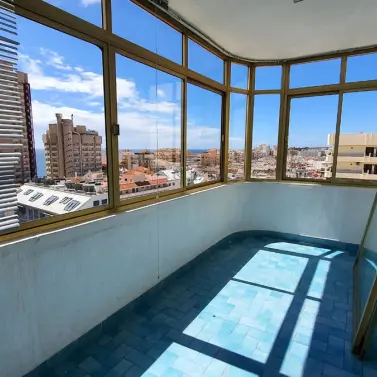 Продажа апартаментов на среднем этаже в Fuengirola