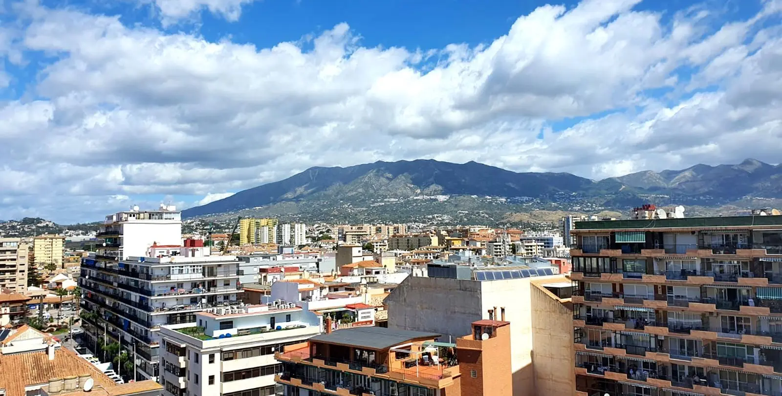 Продажа апартаментов на среднем этаже в Fuengirola 4