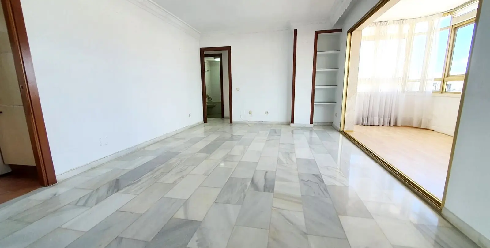 Продажа апартаментов на среднем этаже в Fuengirola 10