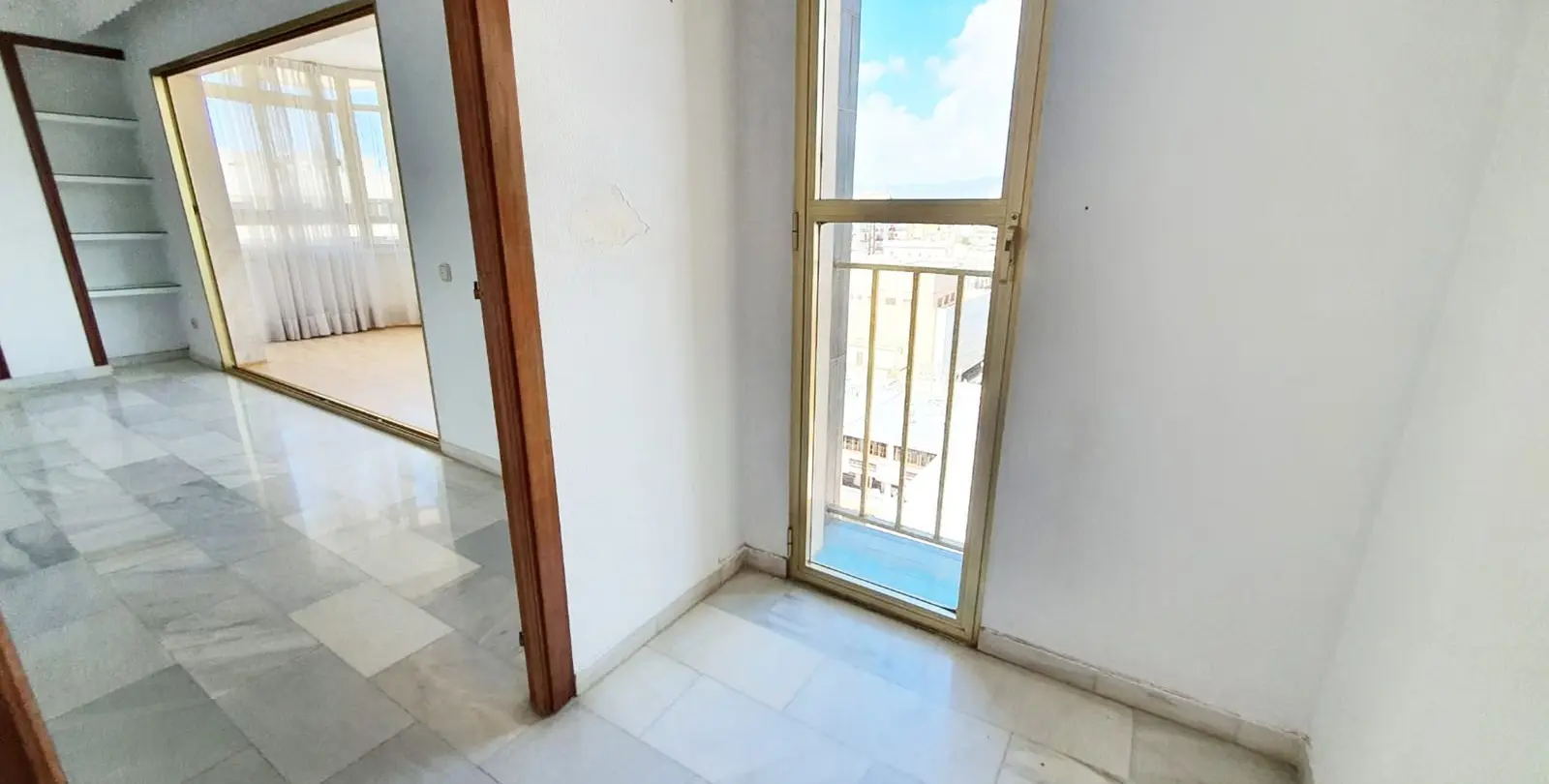 Продажа апартаментов на среднем этаже в Fuengirola 12