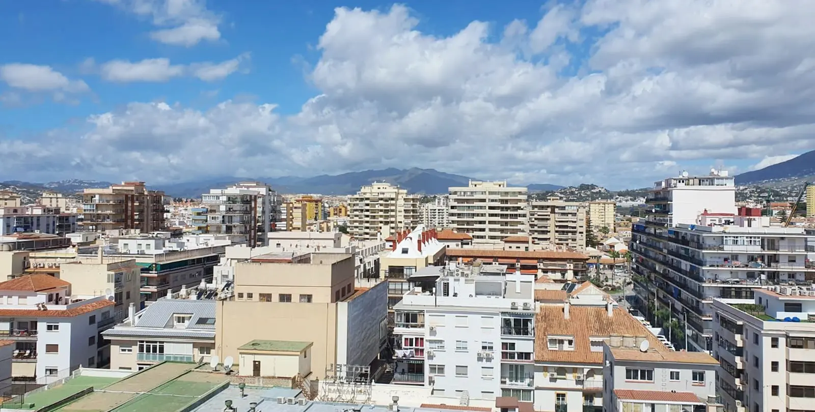 Продажа апартаментов на среднем этаже в Fuengirola 17