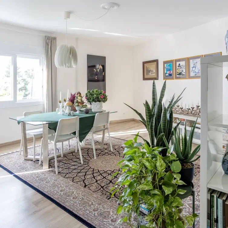 Venta de apartamento en planta media en Nueva Andalucía