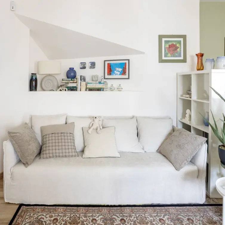 Venta de apartamento en planta media en Nueva Andalucía