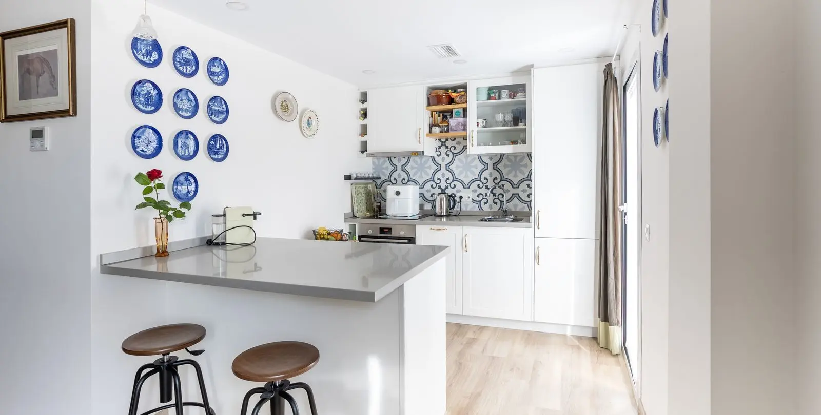 Sale of middle floor apartment in Nueva Andalucía 7
