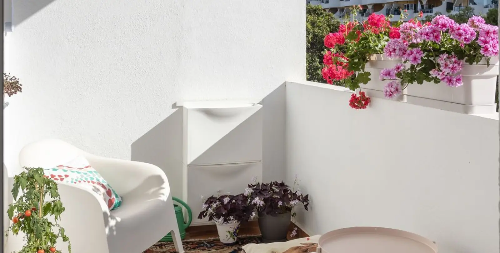 Sale of middle floor apartment in Nueva Andalucía 9