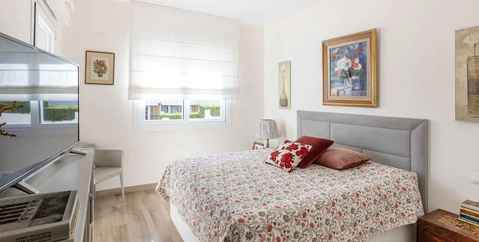 Sale of middle floor apartment in Nueva Andalucía 13
