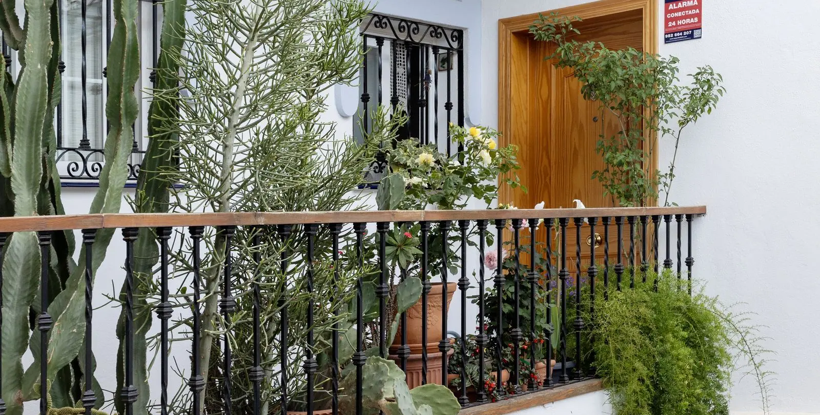 Sale of middle floor apartment in Nueva Andalucía 26
