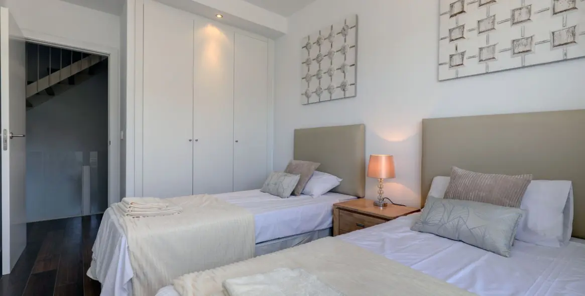 Sale of townhouse in Manilva 11