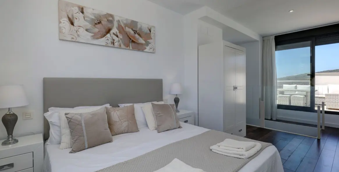Sale of townhouse in Manilva 16