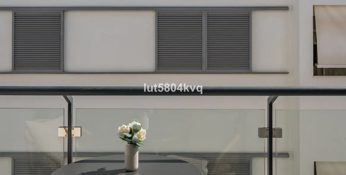 Продажа апартаментов на среднем этаже в Estepona 8