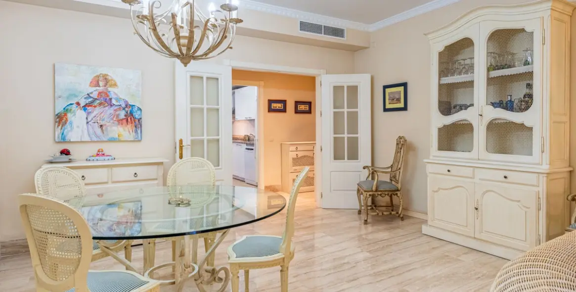 Sale of ground floor apartment in Guadalmina Baja 7