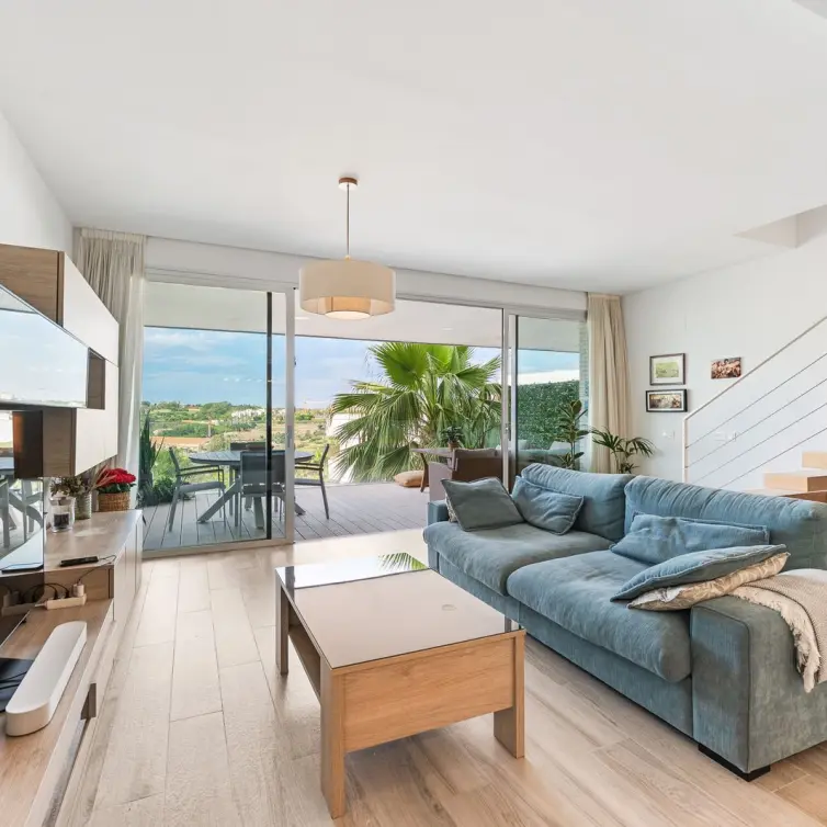 Sale of townhouse in Cancelada