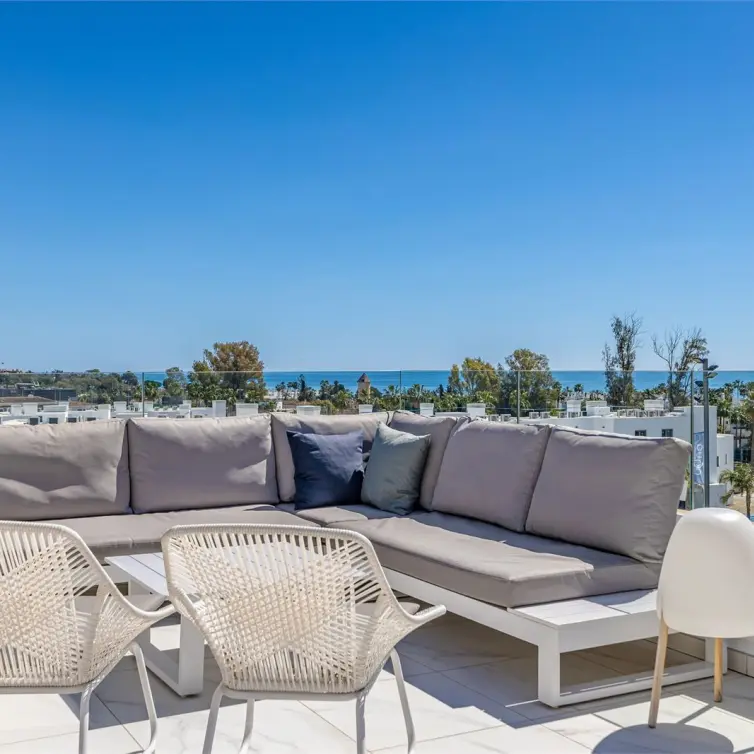 Venta de ático dúplex en Bel Air