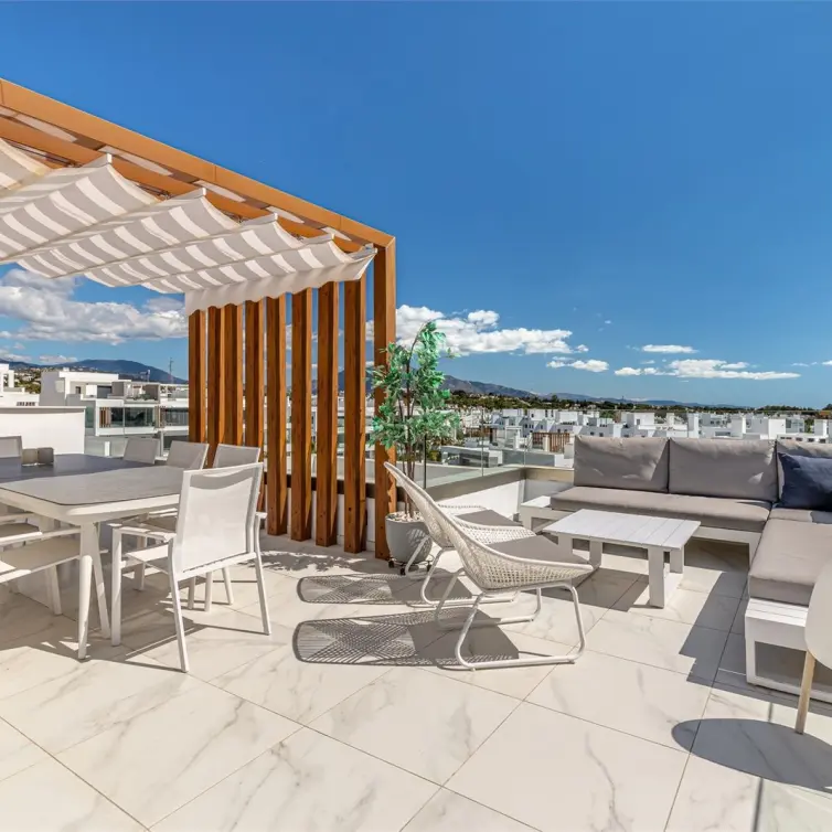 Venta de ático dúplex en Bel Air