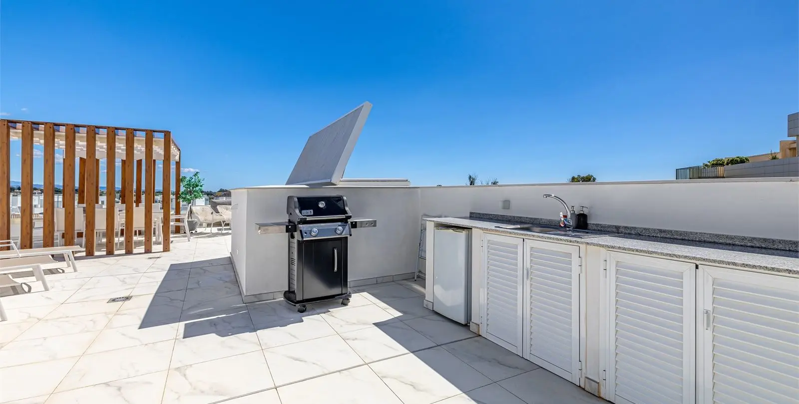 Venta de ático dúplex en Bel Air 9