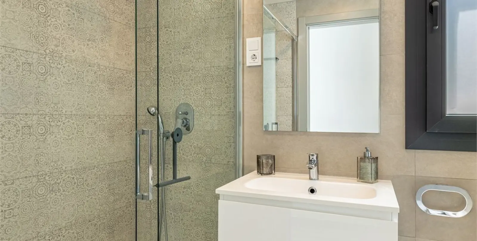 Venta de ático dúplex en Bel Air 17