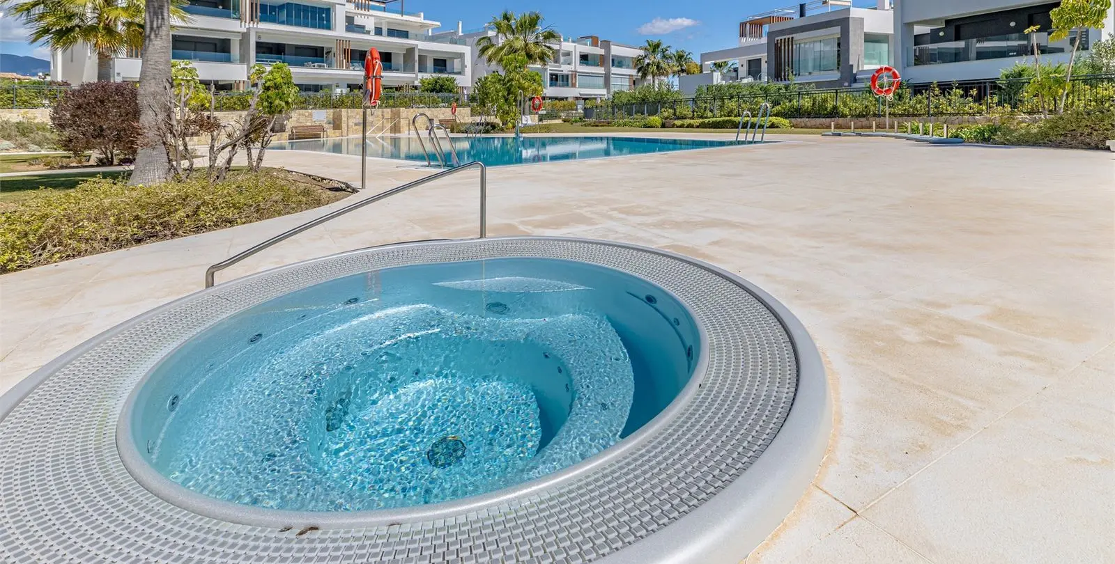 Venta de ático dúplex en Bel Air 20